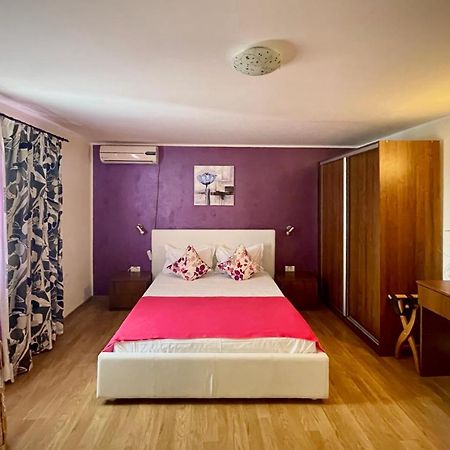 Vamabel House Bed and Breakfast Vama Veche Buitenkant foto