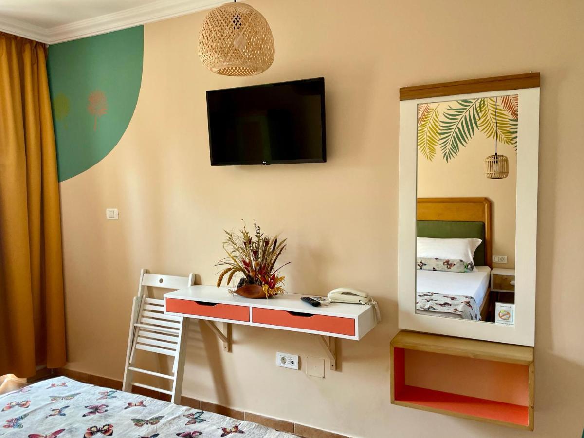 Vamabel House Bed and Breakfast Vama Veche Buitenkant foto