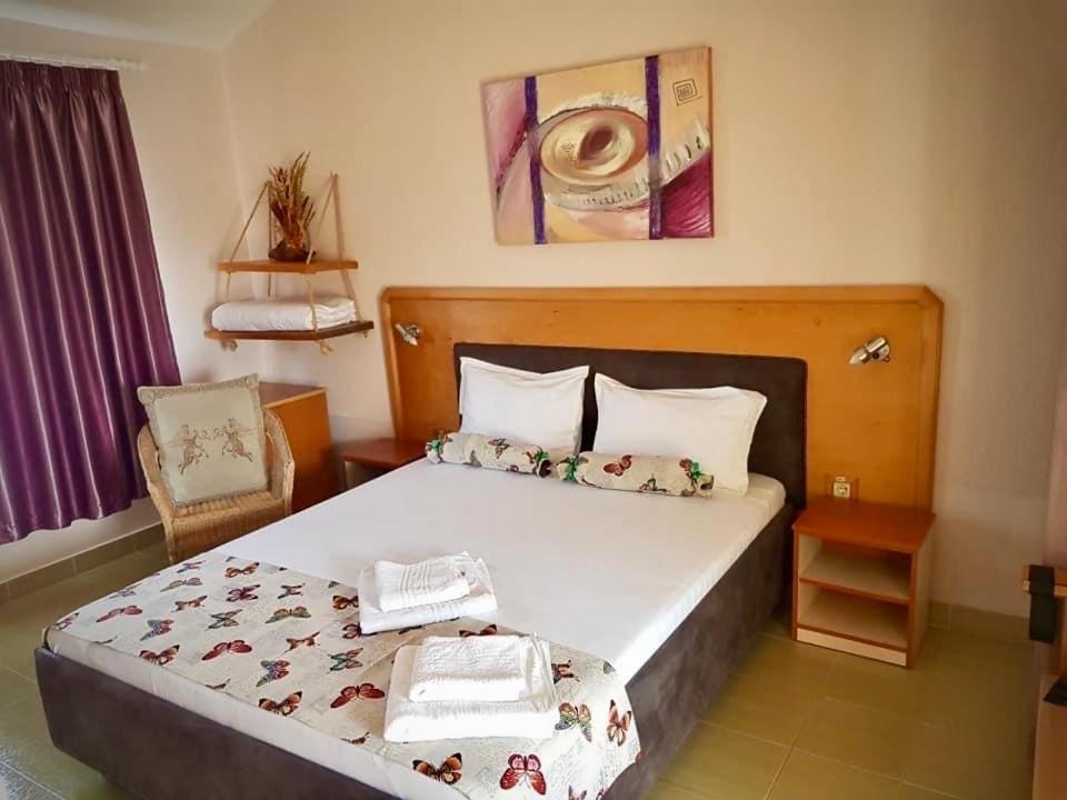 Vamabel House Bed and Breakfast Vama Veche Buitenkant foto