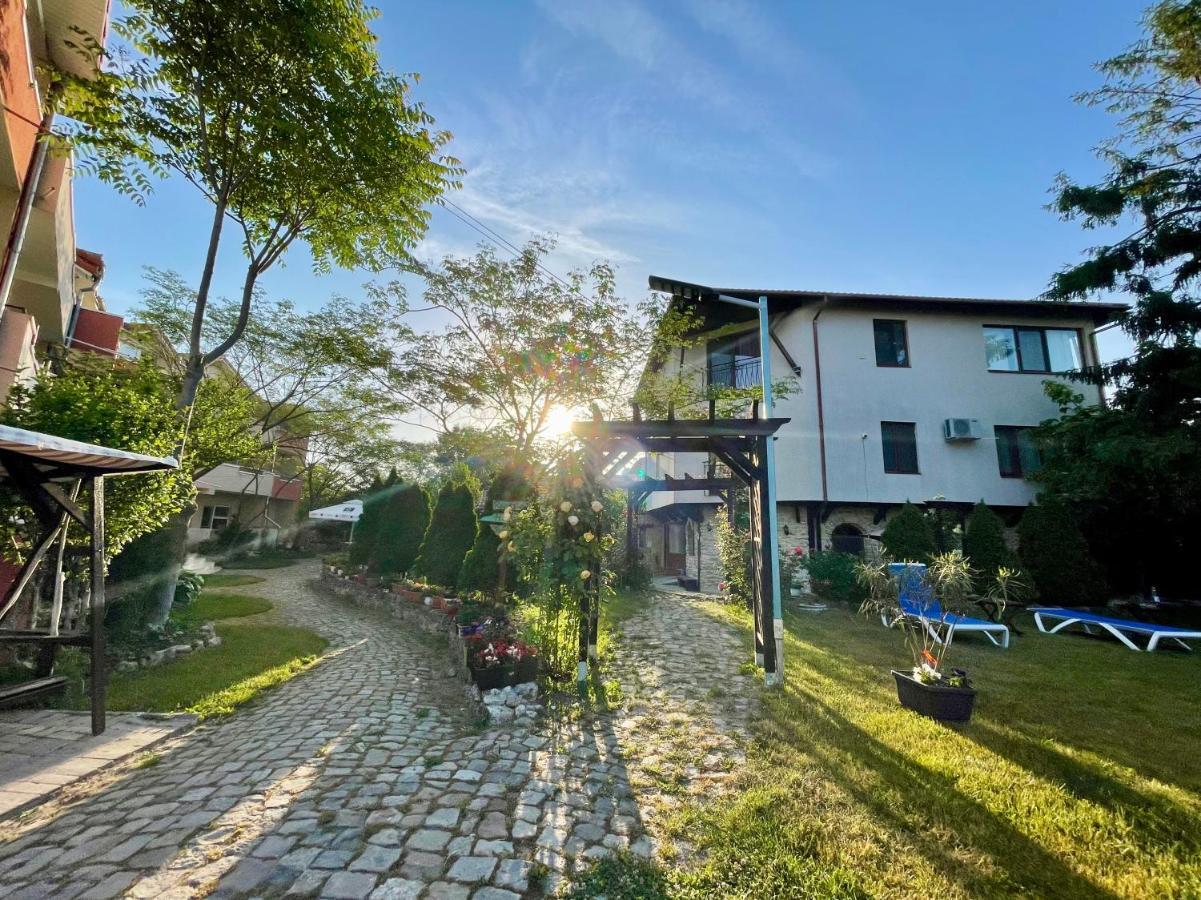 Vamabel House Bed and Breakfast Vama Veche Buitenkant foto