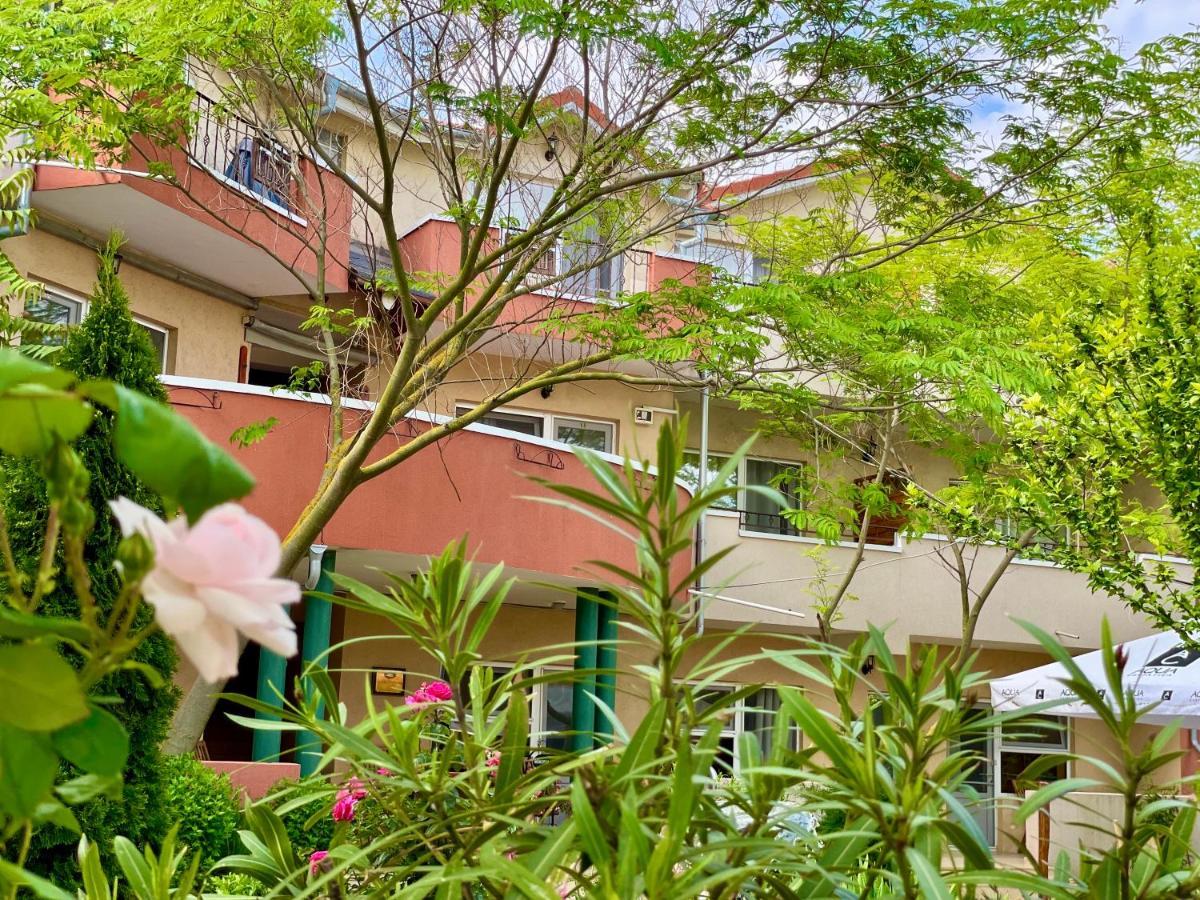 Vamabel House Bed and Breakfast Vama Veche Buitenkant foto